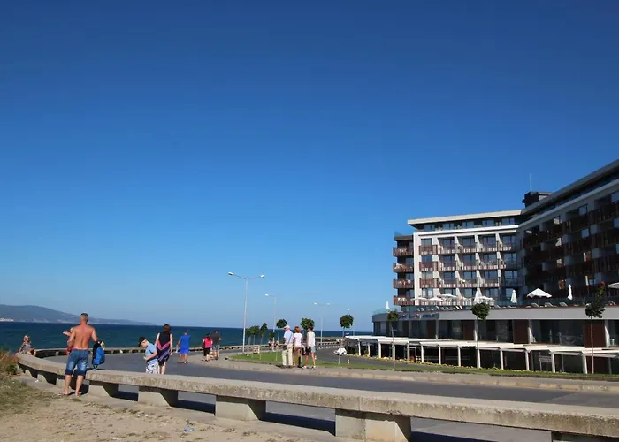 Paradiso 'b' 605 Private Lägenhet *