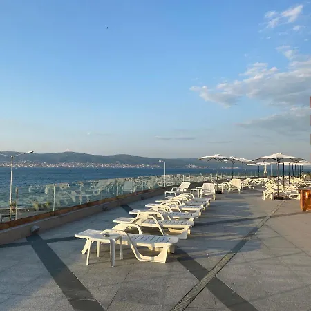 Paradiso 'b' 605 Private Apartment Nesebar
